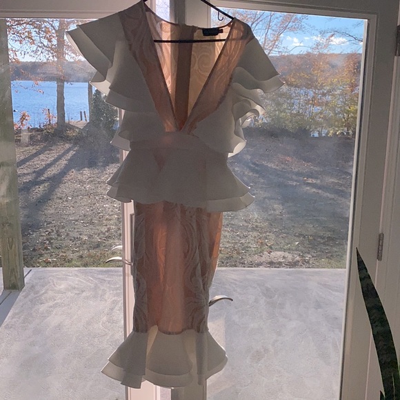 Dress 👗 - Picture 2 of 5